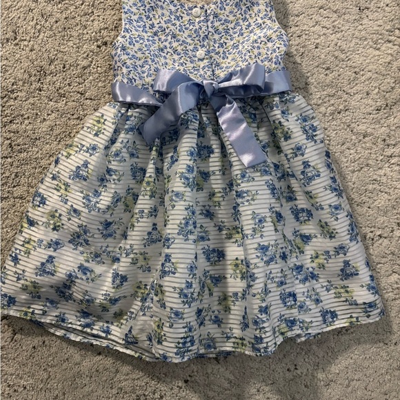 Jona Michelle Cream and Blue Floral Sleeveless Dress with Bow Size 3 - Picture 3 of 6
